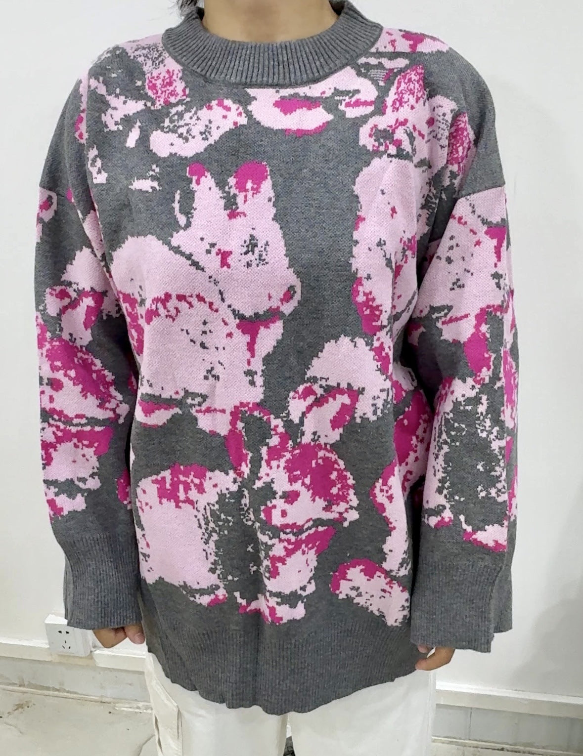 Classic Vintage Sweater with a Flattering Fit