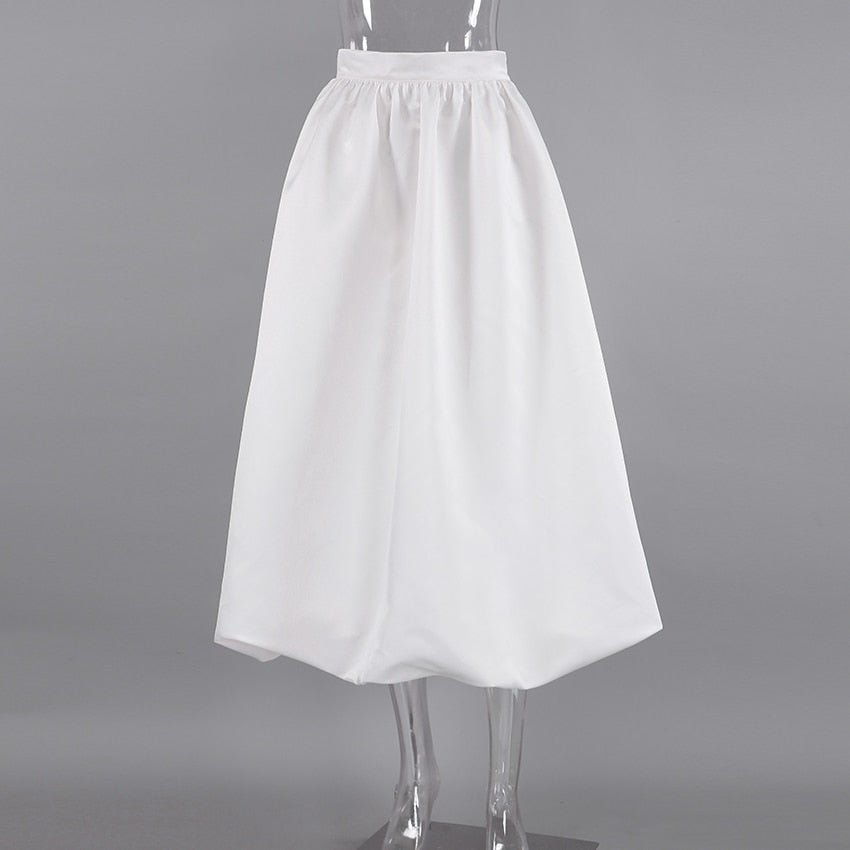 Sophisticated Garment with a Clean Classic Look