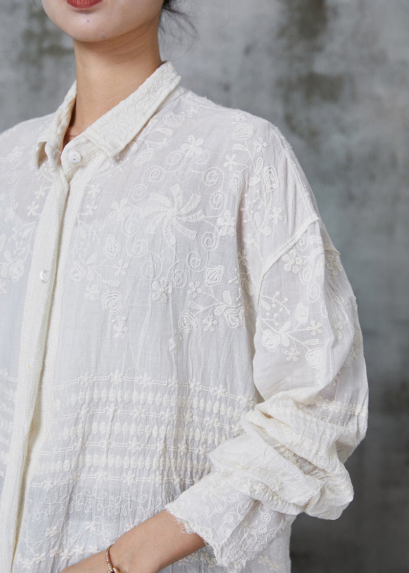 Beautifully Crafted Blouse in a Classic Style
