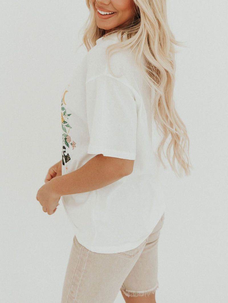 Gracefully Styled Garment for Any Occasion