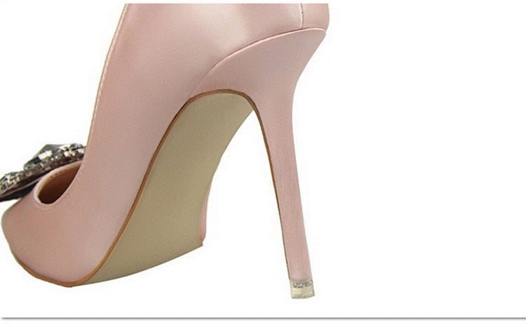 Elegantly Styled Heels for Everyday Wear