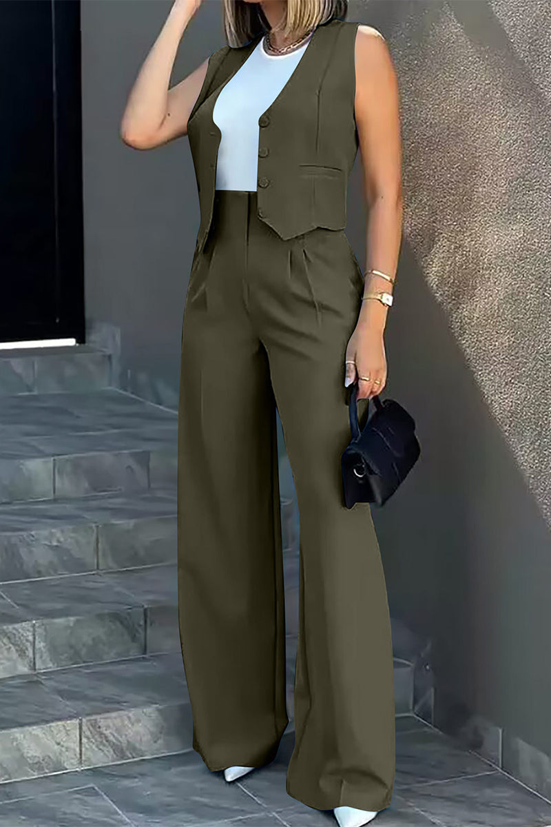 Gracefully Styled Garment for Any Occasion
