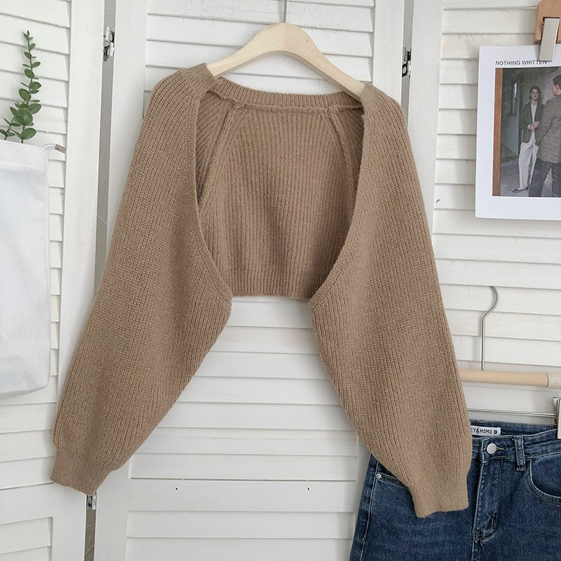 Elegantly Styled Cardigan for Everyday Wear