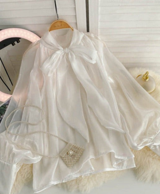 Polished Blouse with an Effortless Classic Look
