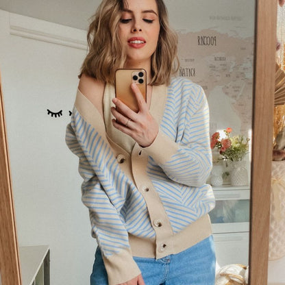 Elegantly Styled Cardigan for Everyday Wear