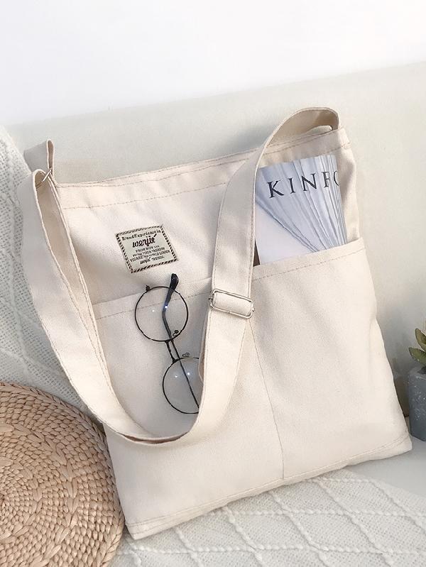 Polished Bag with an Effortless Classic Look