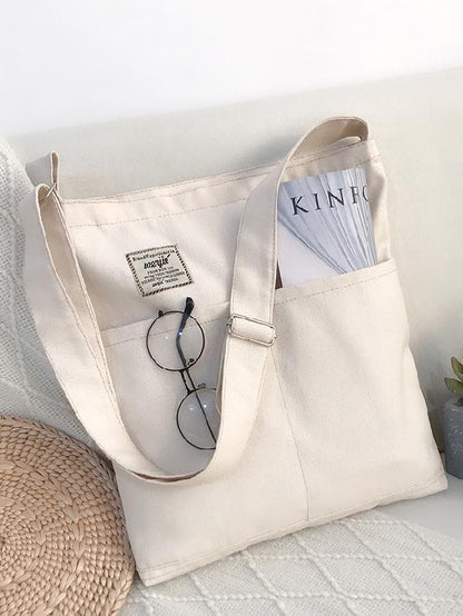 Polished Bag with an Effortless Classic Look