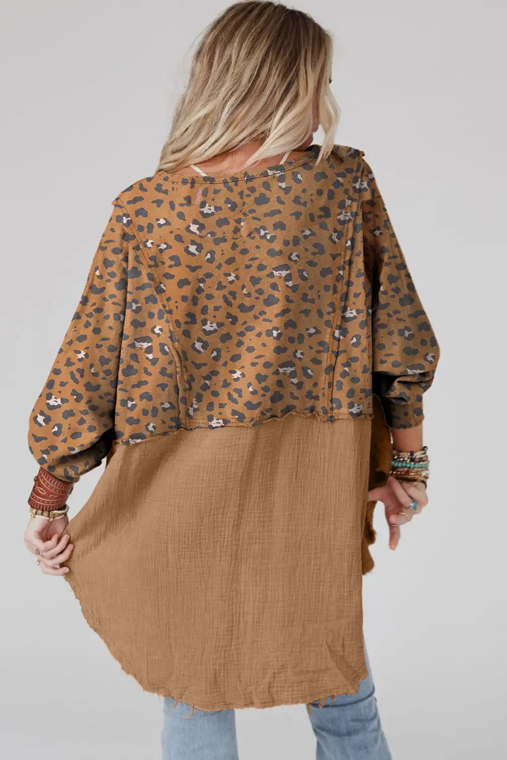 Beautifully Crafted Blouse in a Classic Style