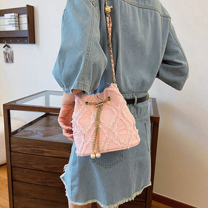 Classic Vintage Bag with a Flattering Fit
