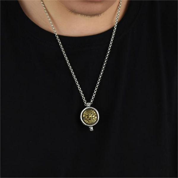 Classic Vintage & Enduringly Stylish Garment