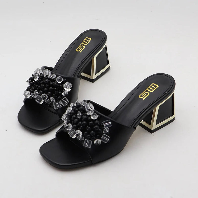 Polished Sandals with an Effortless Classic Look