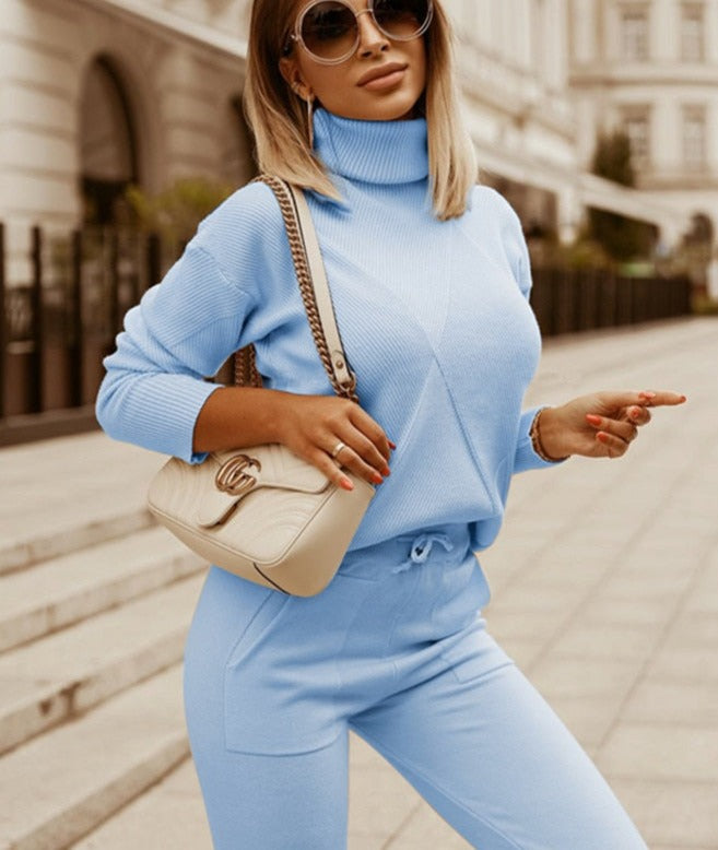 Effortlessly Elegant Garment with a Timeless Design