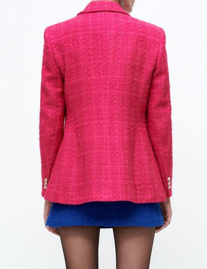 Gracefully Styled Garment for Any Occasion