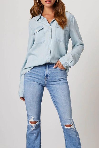 Classic Vintage Blouse with a Flattering Fit