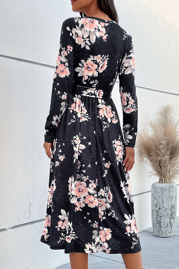 Classic Vintage & Enduringly Stylish Dress