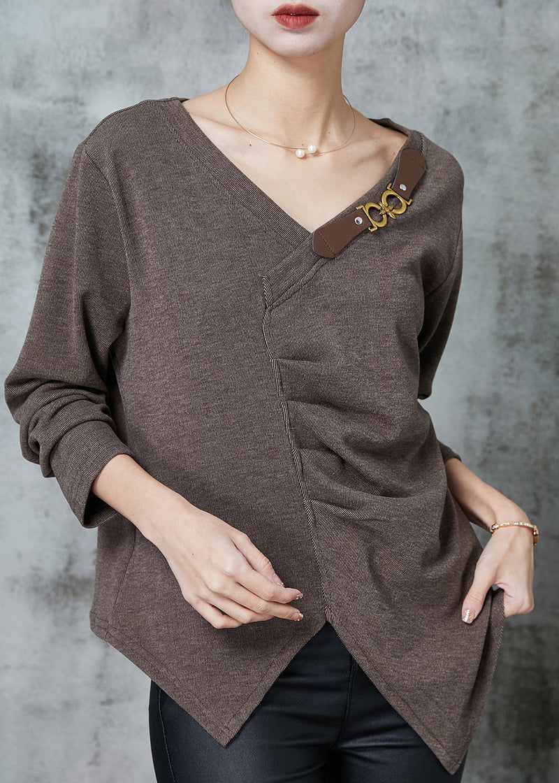 Classic Vintage Shirt with a Flattering Fit