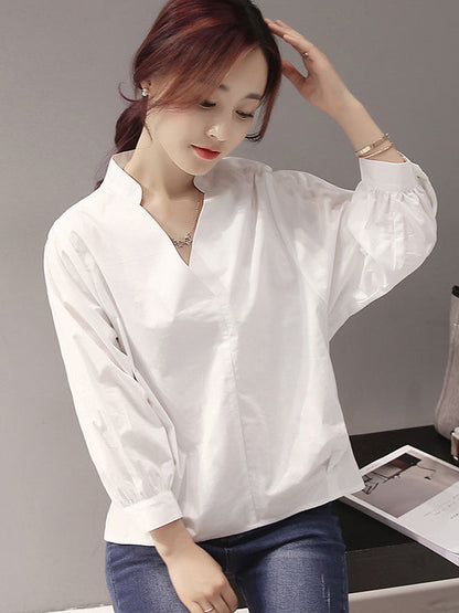 Beautifully Crafted Blouse in a Classic Style