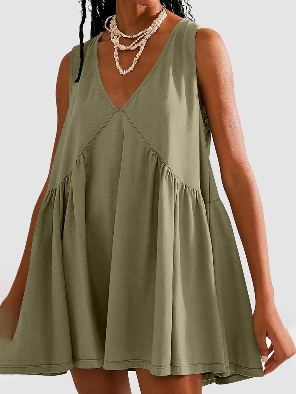 Gracefully Styled Dress for Any Occasion