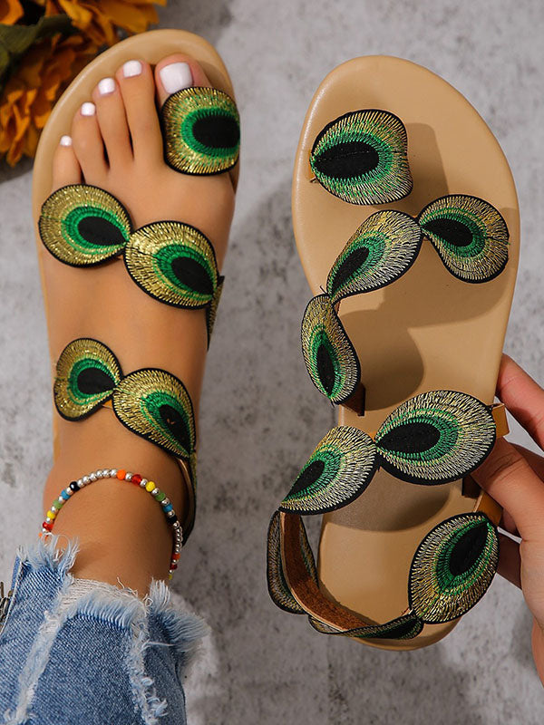 Well Tailored Sandals with a Graceful Silhouette