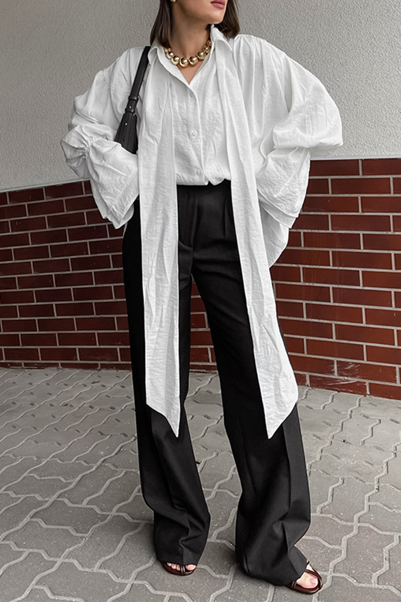 Well Tailored Blouse with a Graceful Silhouette