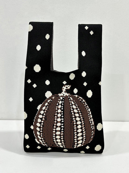 Gracefully Styled Bag for Any Occasion