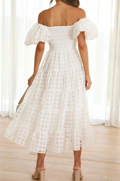 Classic Vintage Dress with a Flattering Fit