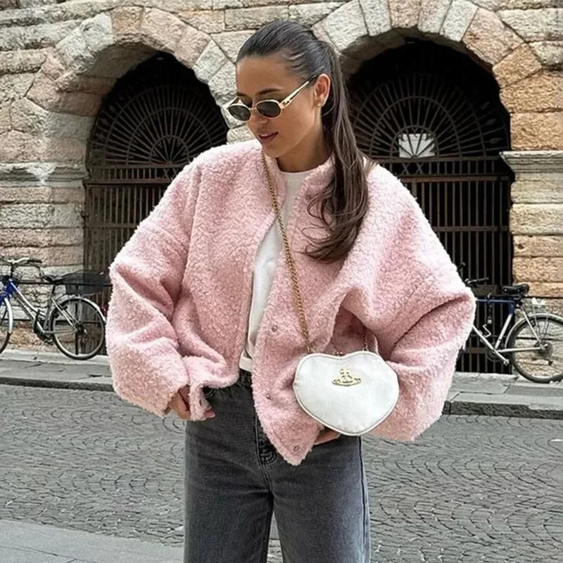 Gracefully Styled Jacket for Any Occasion