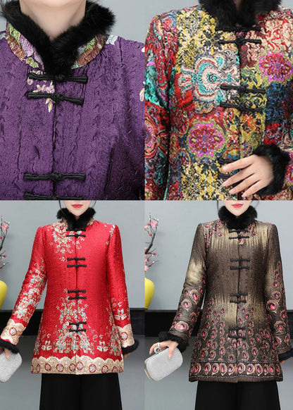 Beautifully Finished Coat in a Timeless Design