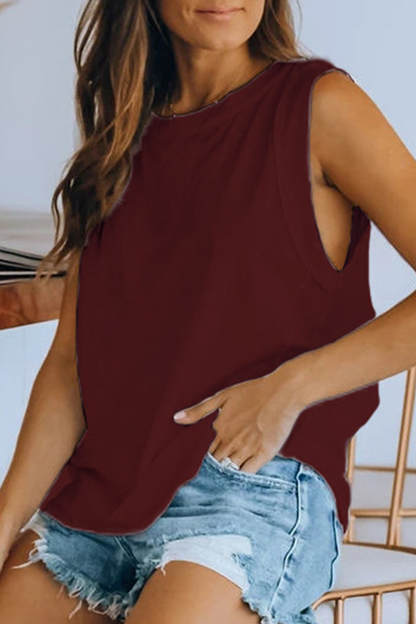 Effortlessly Elegant T-Shirt with a Timeless Design