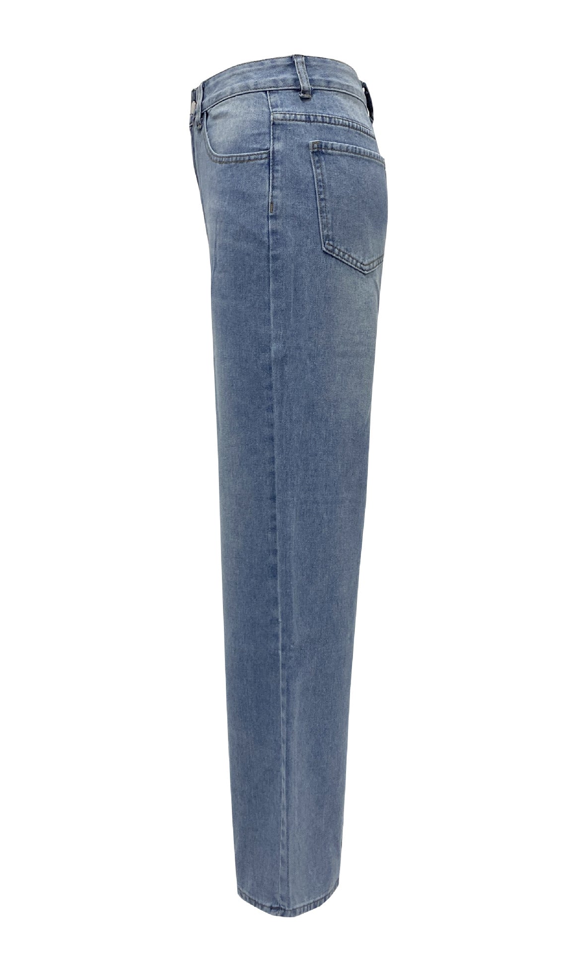Sophisticated Garment with a Clean Classic Look
