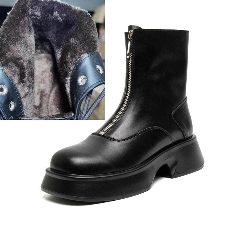 Elegantly Styled Boots for Everyday Wear