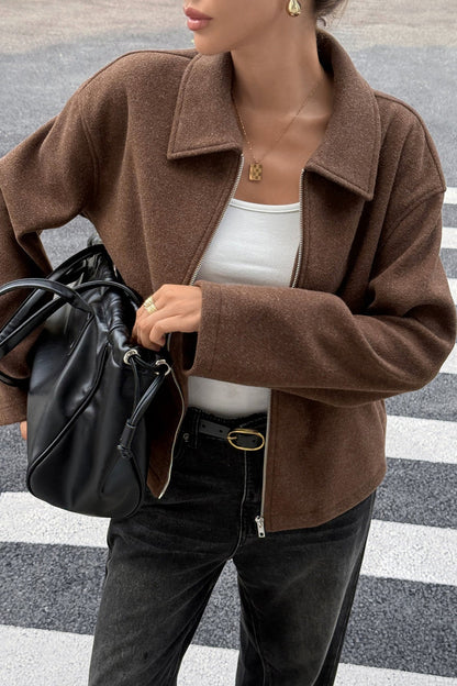Well Tailored Jacket with a Graceful Silhouette