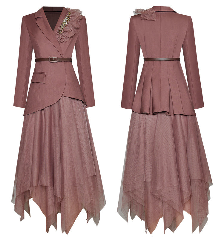 Sophisticated Garment with a Clean Classic Look