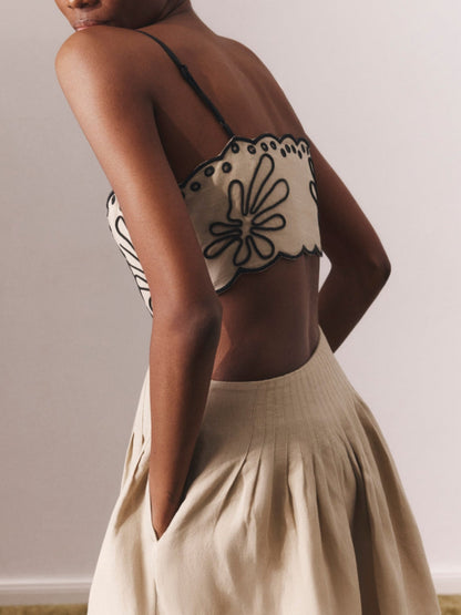 Gracefully Styled Dress for Any Occasion