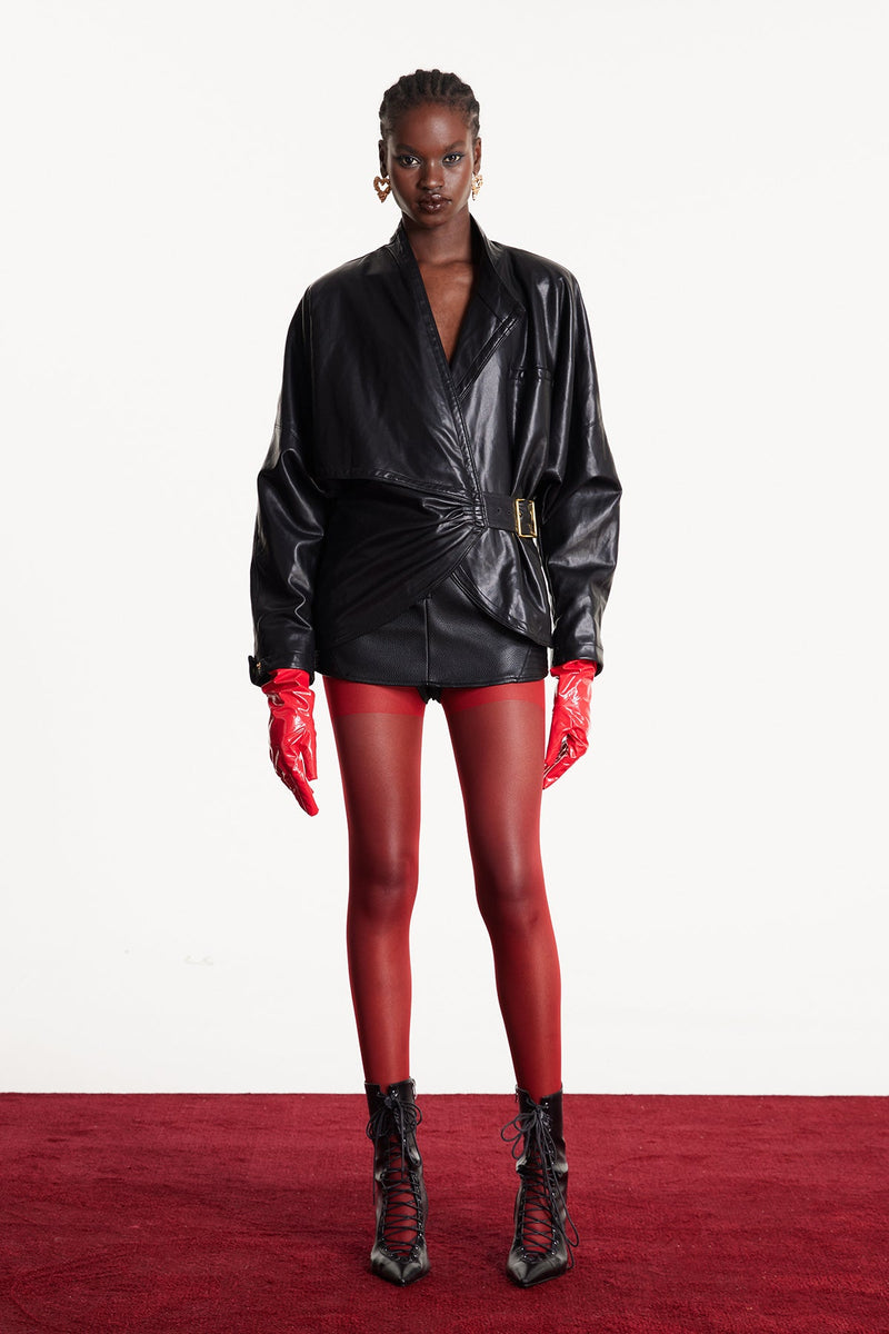 Effortlessly Elegant Jacket with a Timeless Design