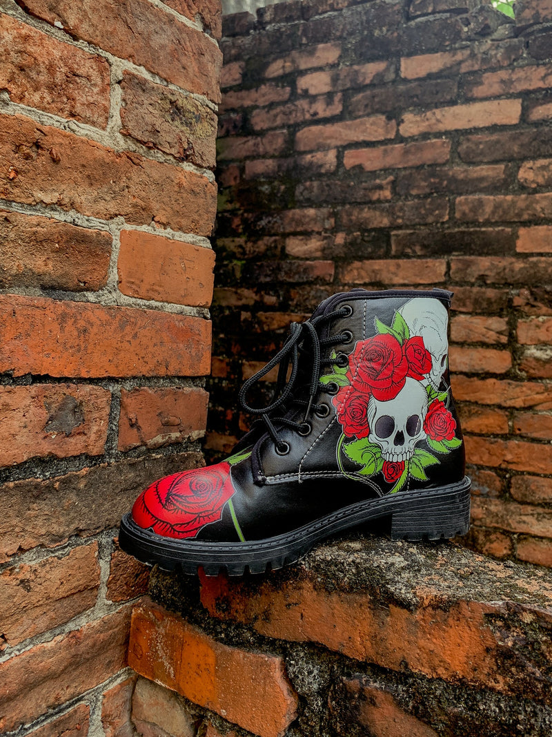 Elegantly Styled Boots for Everyday Wear