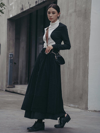 Effortlessly Elegant T-Shirt with a Timeless Design