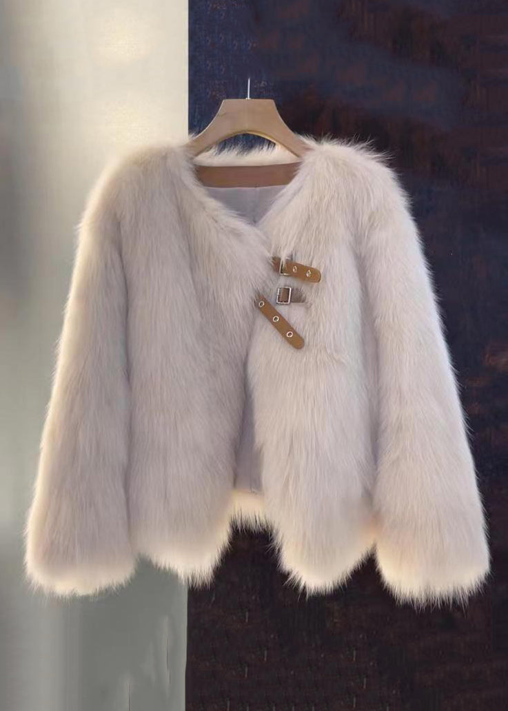 Gracefully Styled Coat for Any Occasion