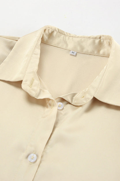 Sophisticated Blouse with a Clean Classic Look
