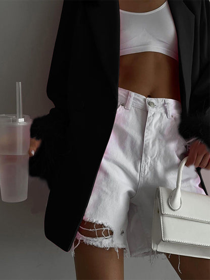 Effortlessly Elegant Jacket with a Timeless Design