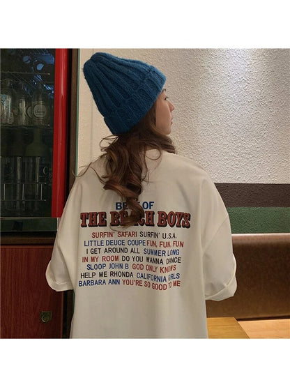 Effortlessly Elegant T-Shirt with a Timeless Design