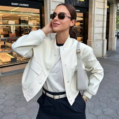 Polished Jacket with an Effortless Classic Look