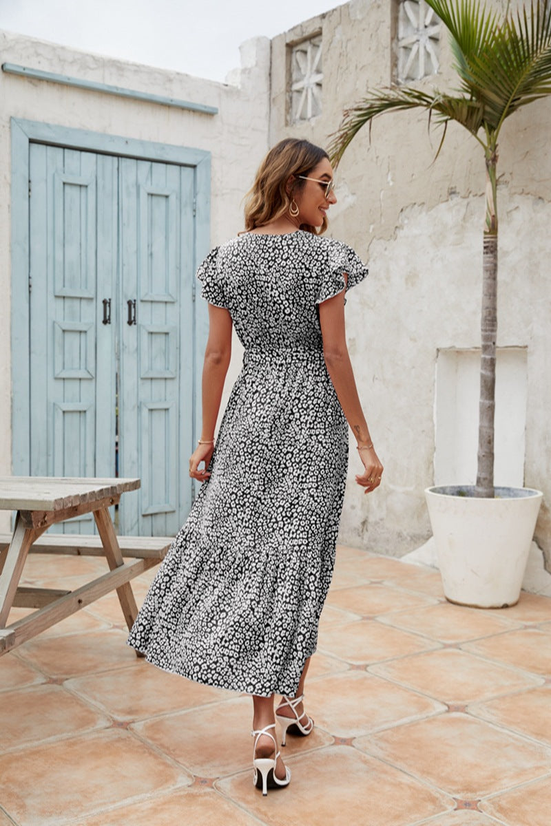 Gracefully Styled Garment for Any Occasion