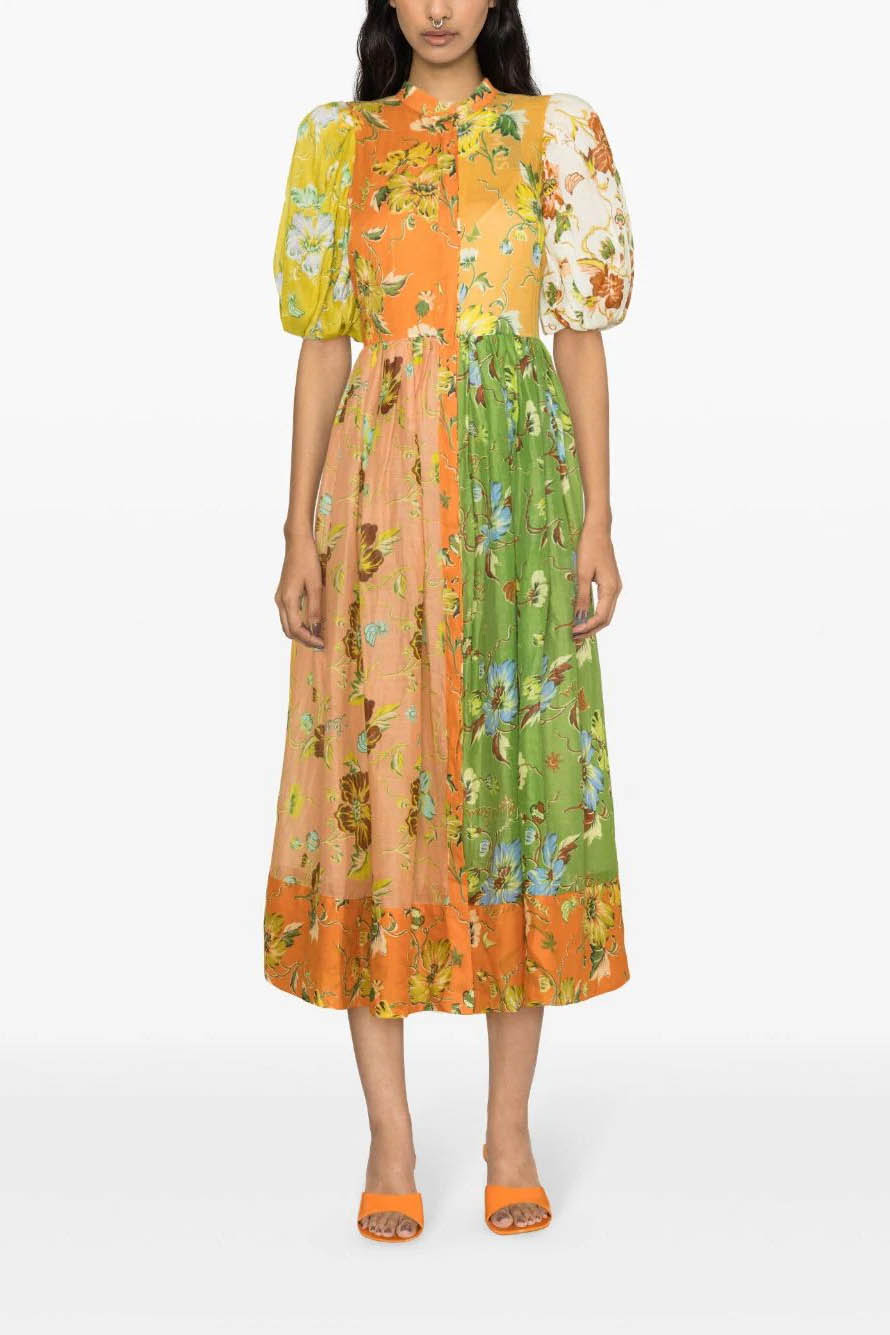 Classic Vintage Dress with a Flattering Fit