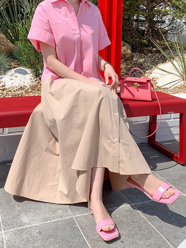 Effortlessly Elegant Dress with a Timeless Design