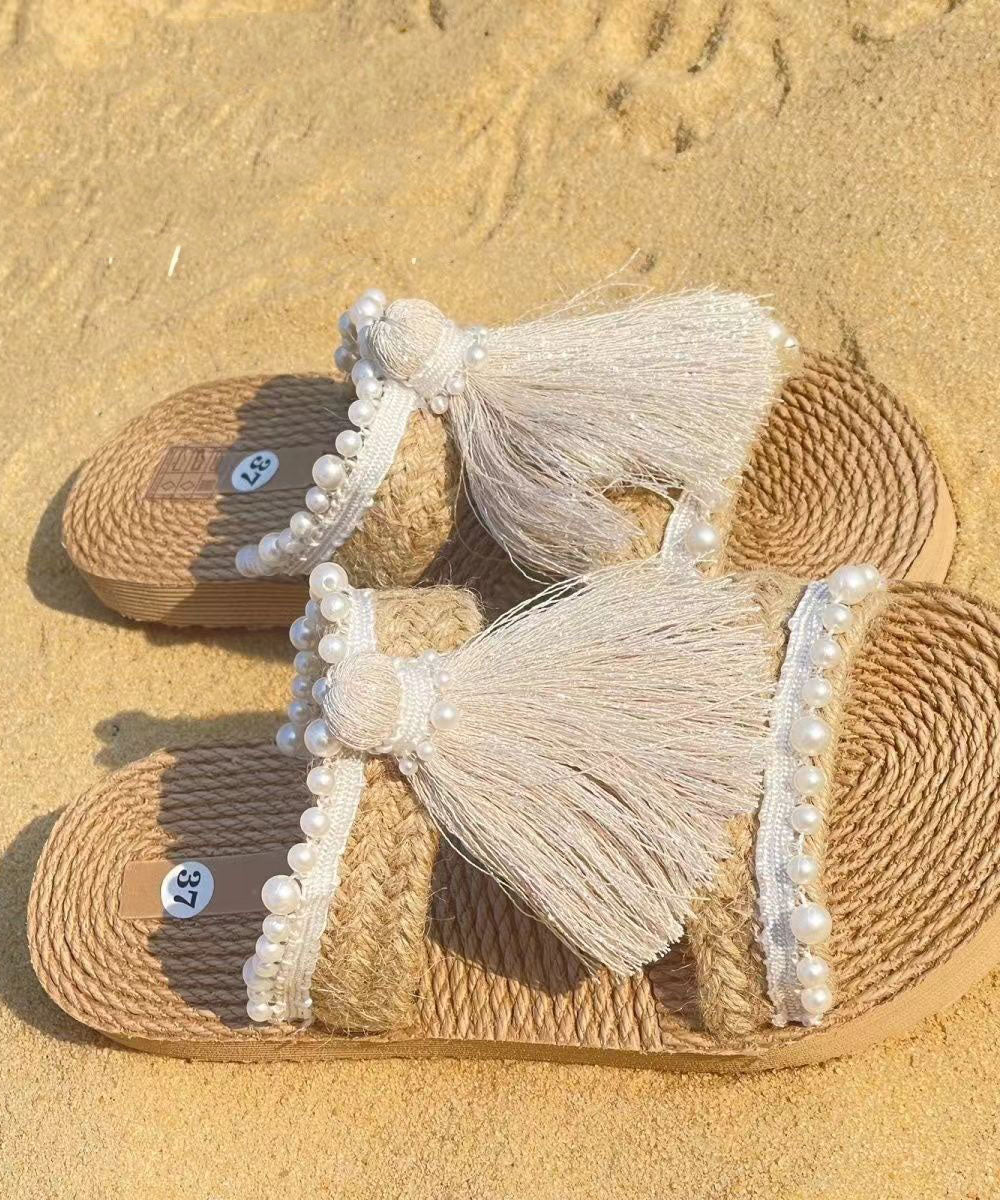 Elegantly Styled Sandals for Everyday Wear