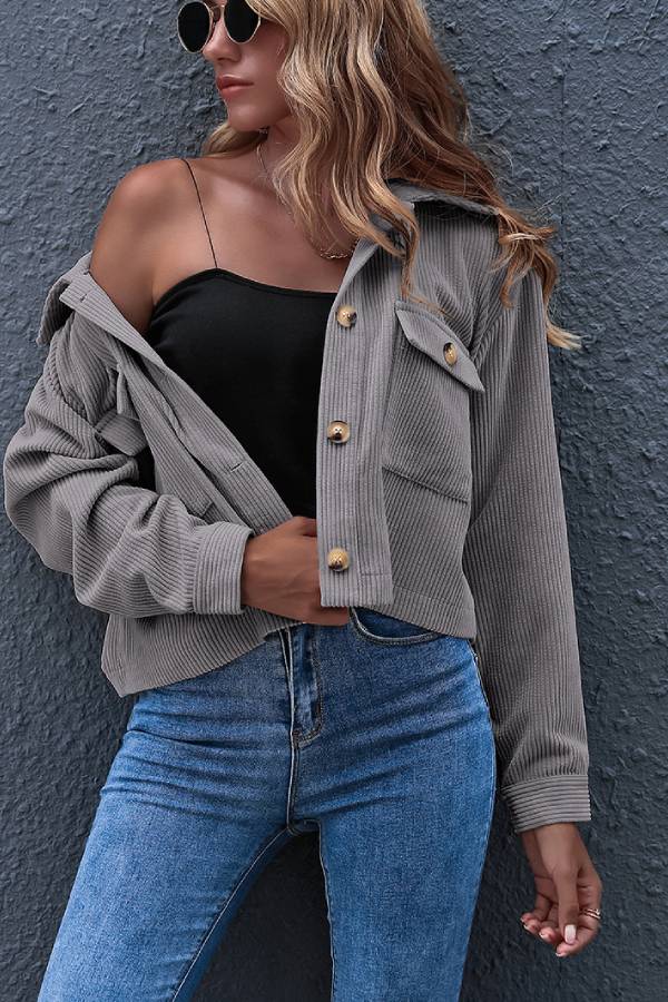 Sophisticated Garment with a Clean Classic Look