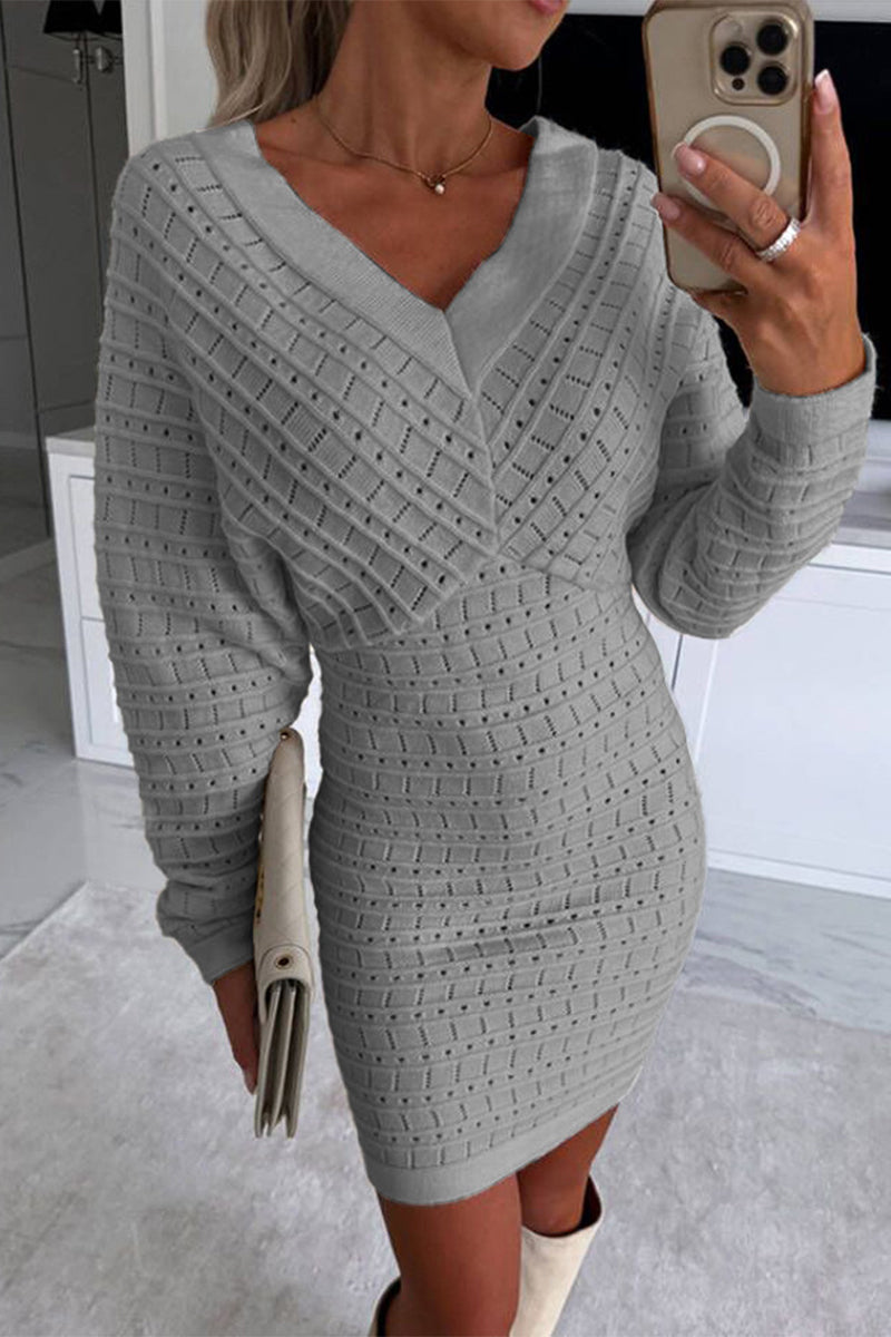 Sophisticated Dress with a Clean Classic Look