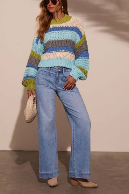 Classic Vintage Sweater with a Flattering Fit