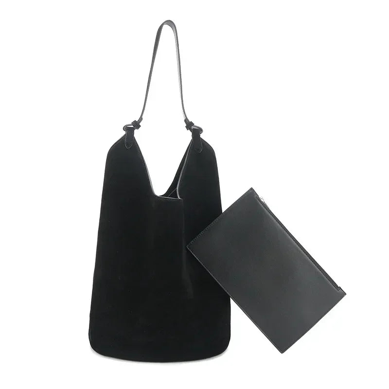 Gracefully Styled Bag for Any Occasion